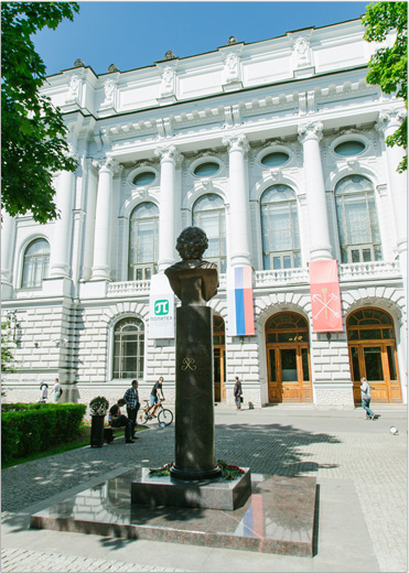             XIII ВСЕРОССИЙСКИЙ СЪЕЗД ПО ТЕОРЕТИЧЕСКОЙ И ПРИКЛАДНОЙ МЕХАНИКЕ
    